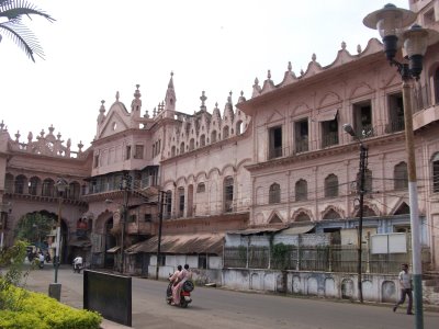 Saukat Mahal